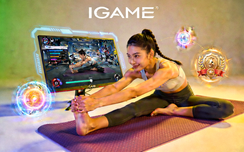 IGAME体育运动游戏化瑜伽课堂中练习者进行拉伸动作的画面